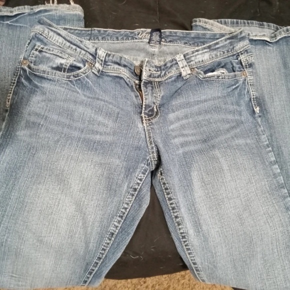 Vanity Medium Wash Straight Leg Denim Jeans - Picture 1 of 2
